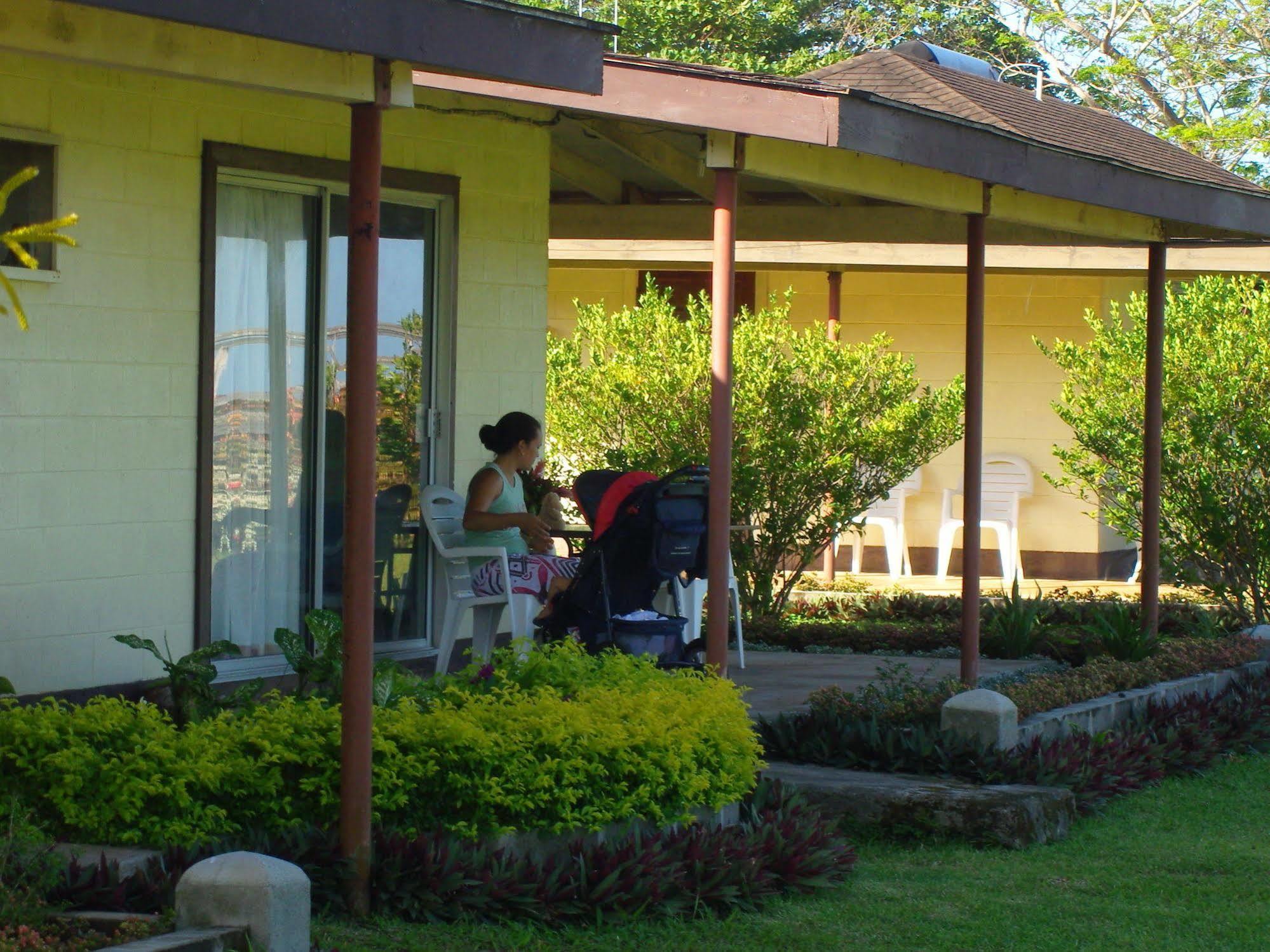 The Savaiian Hotel Salelologa Buitenkant foto